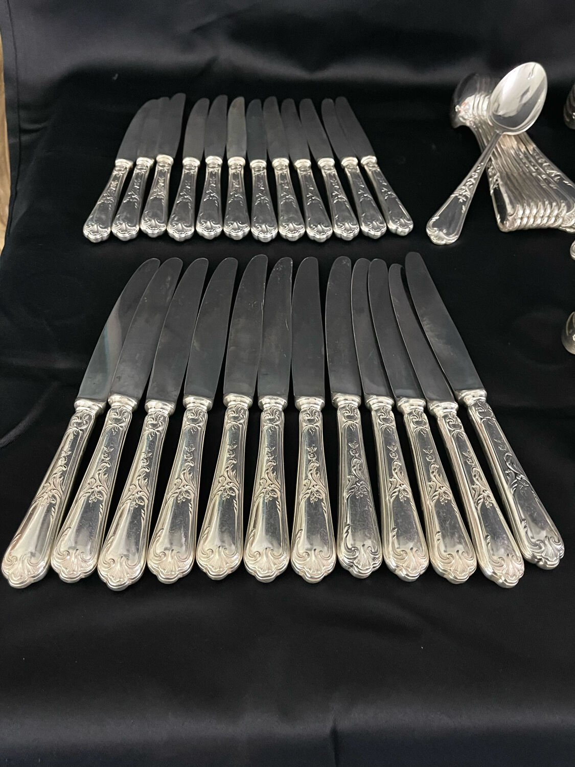 Ercuis cutlery set 131 pieces in metal Louis XV style, rocaille