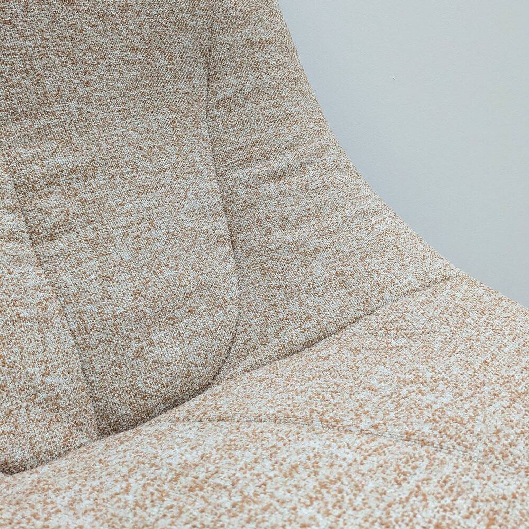 Anda armchair by Pierre Paulin for Ligne Roset