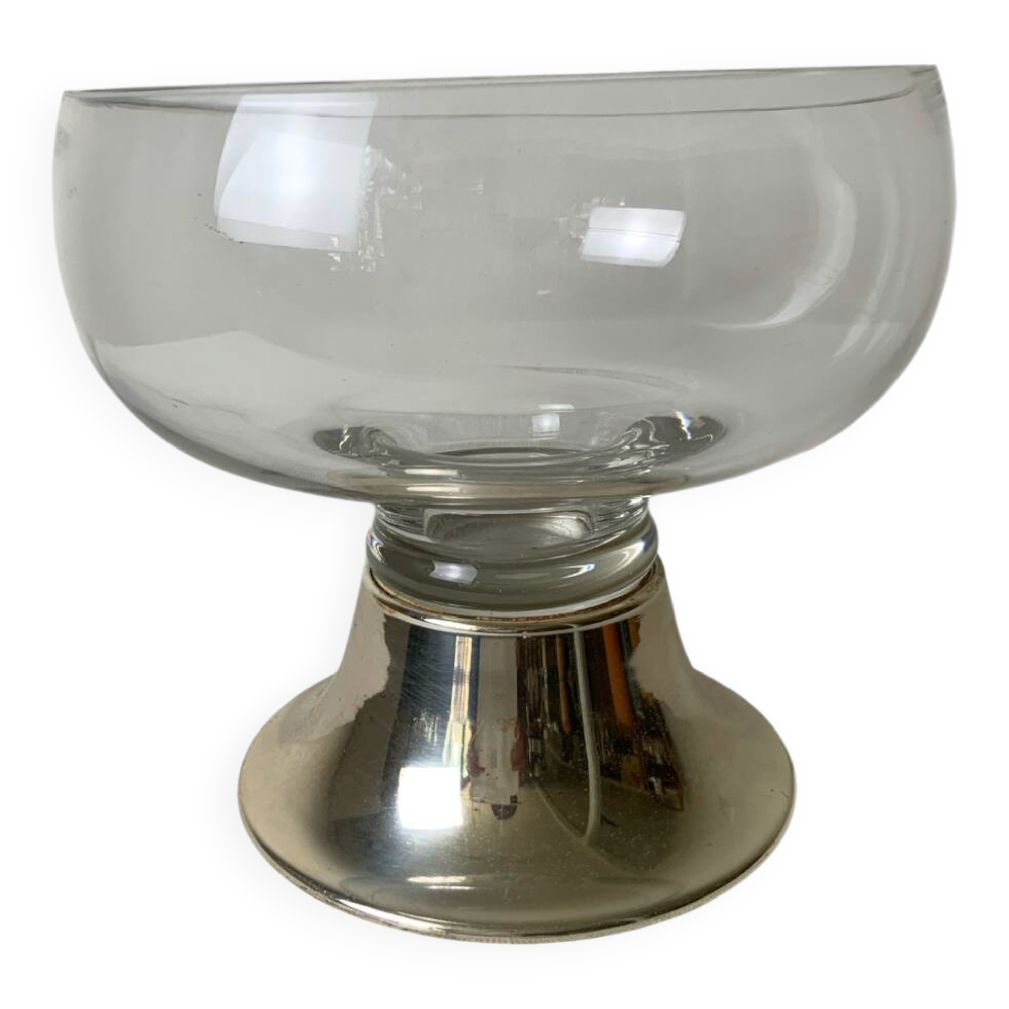 Large bowl or salad bowl