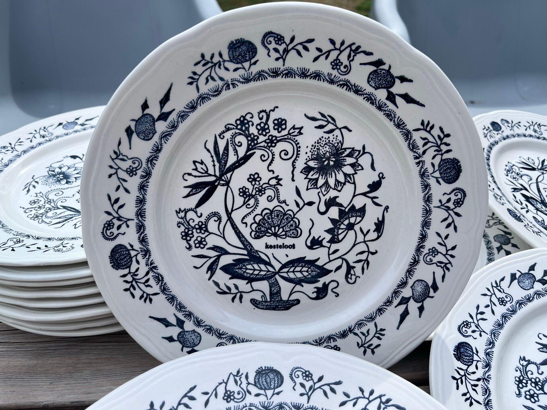Assiettes plates Kesteloot