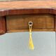 Table d'appoint néoclassique ancienne