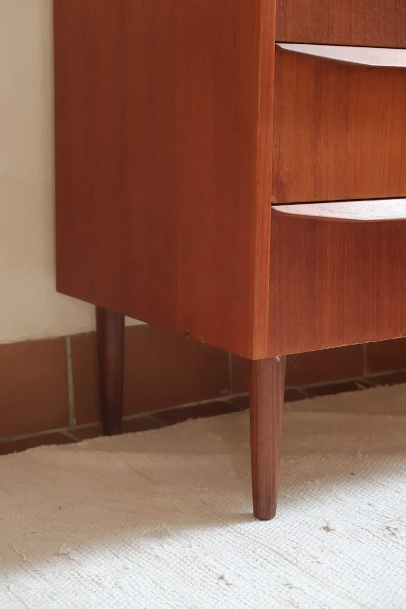 Commode teck scandinave années 60 3 tiroirs