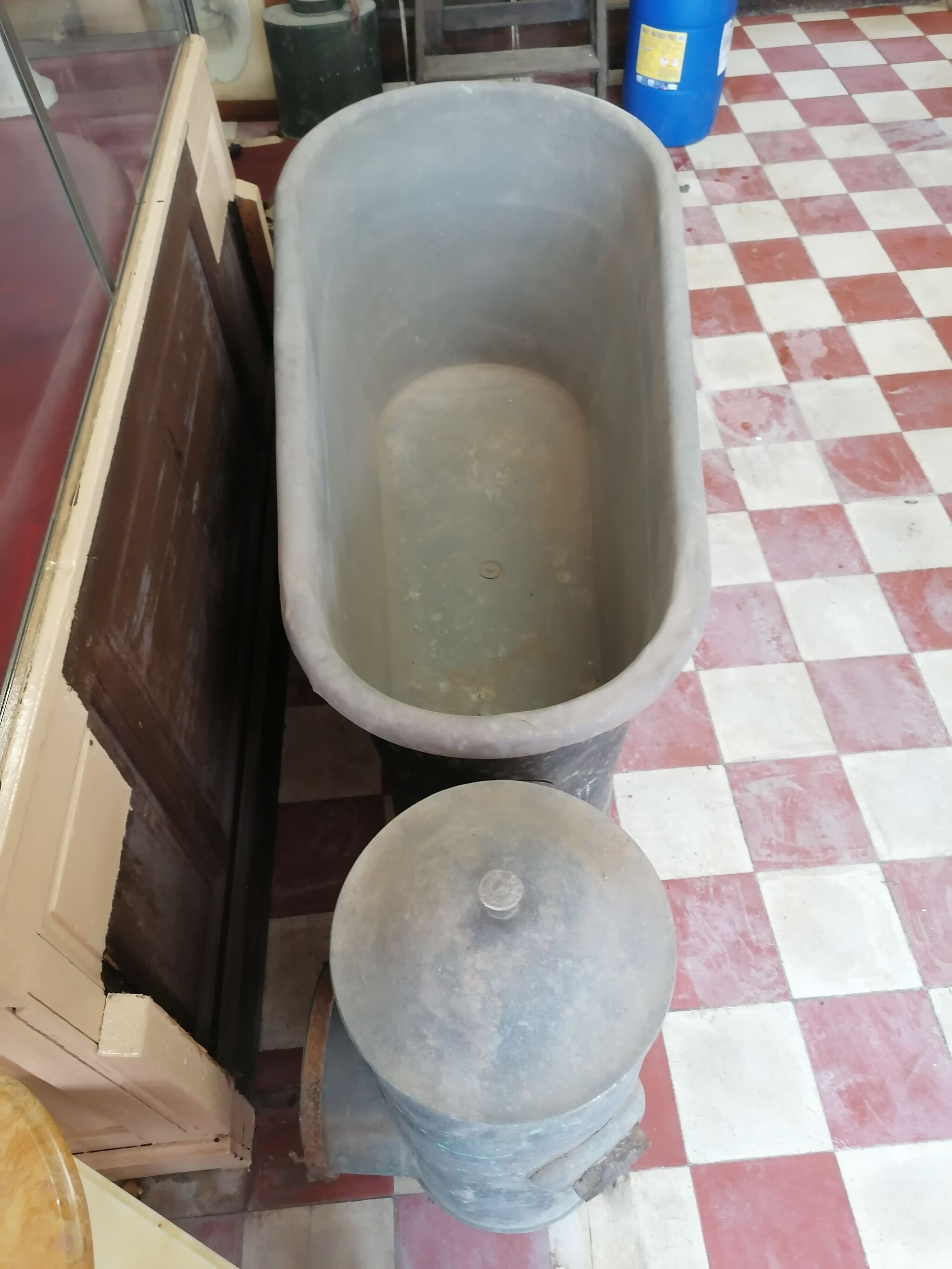 old bathtub with its stove