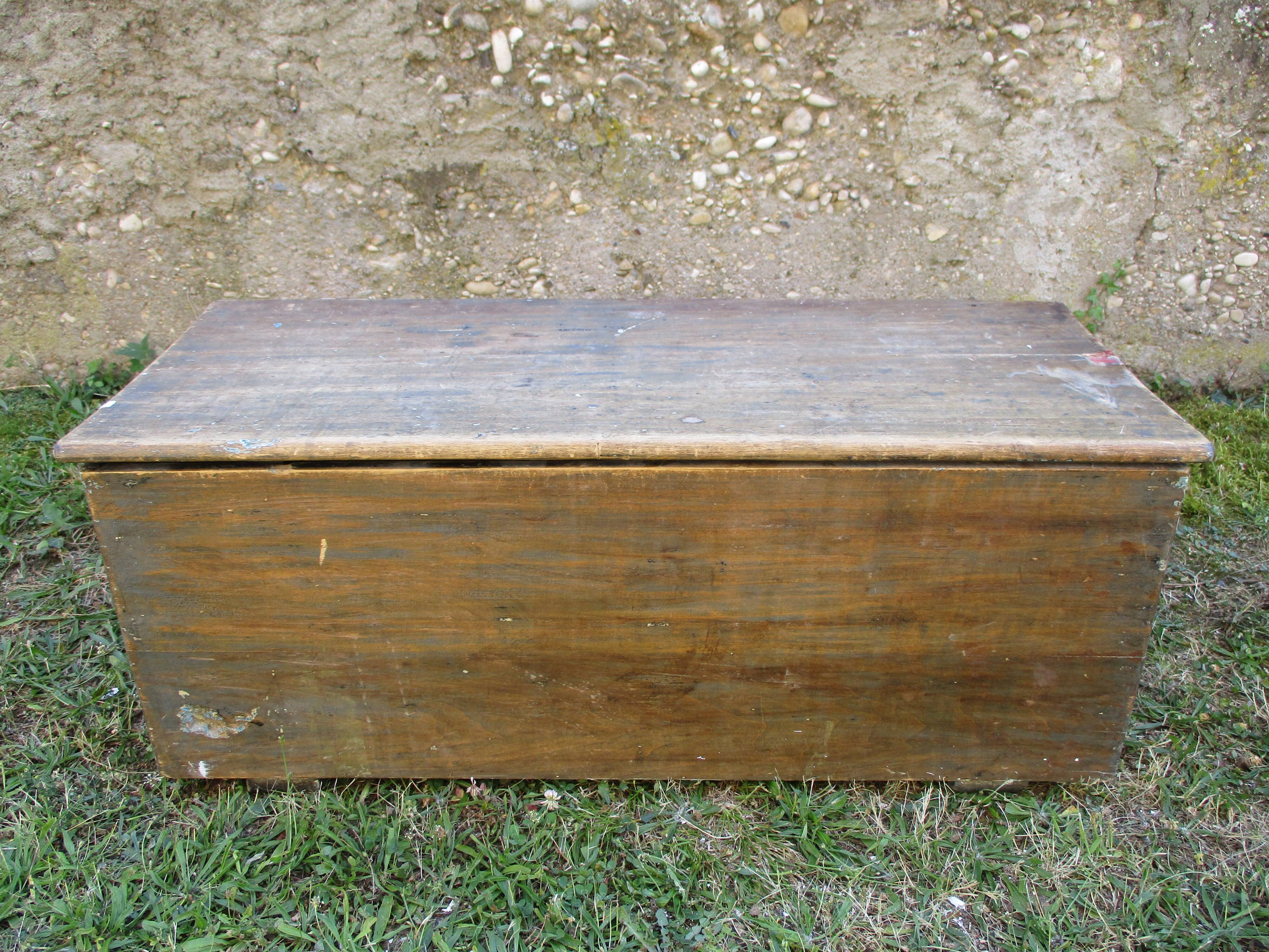 Wooden box