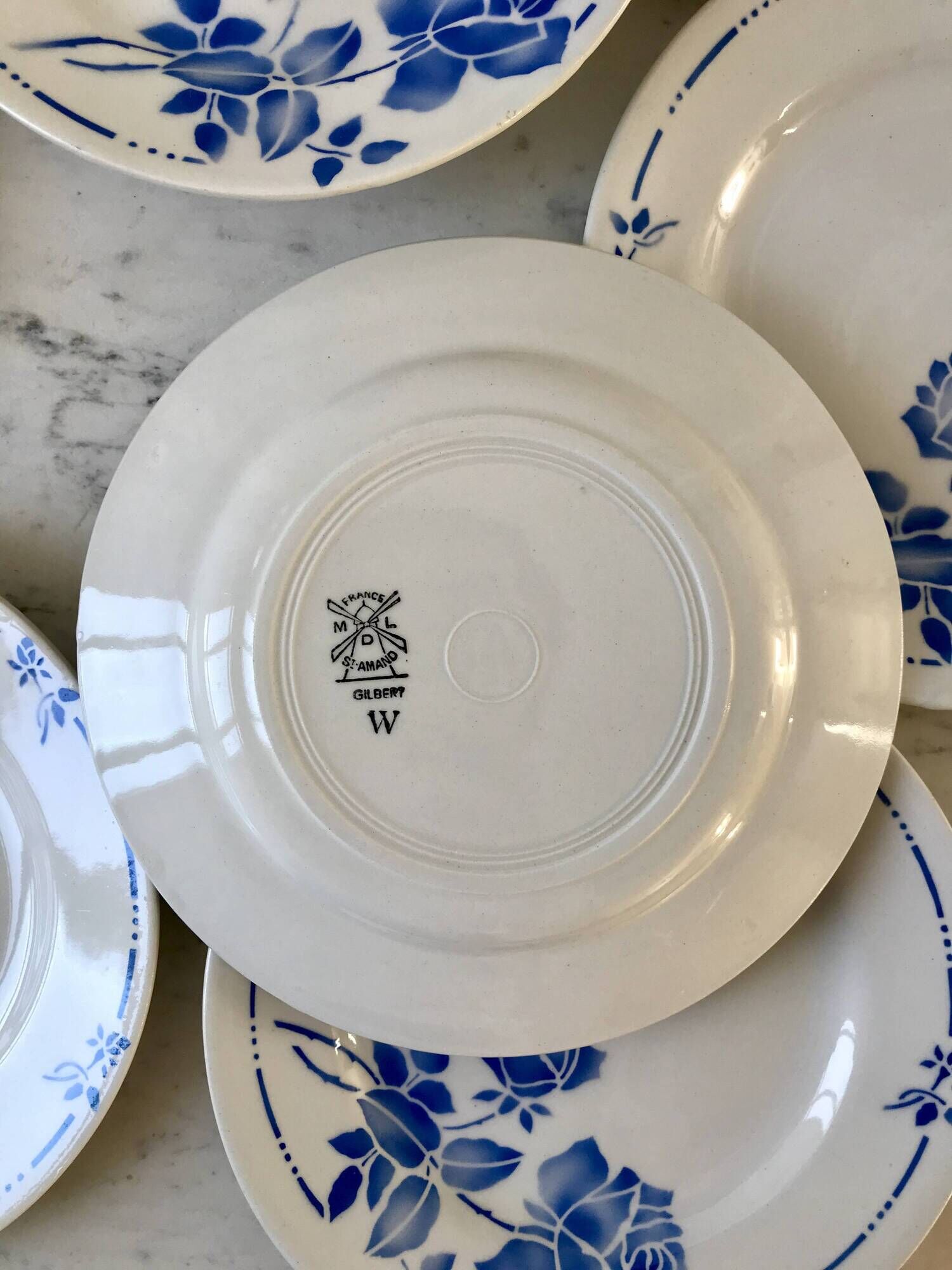 set of 8 St Amand dessert plates Gilbert model 50s