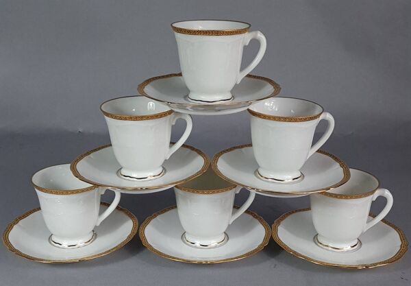 Service café complet 6 personnes porcelaine lotiforme Giraud Limoges C749