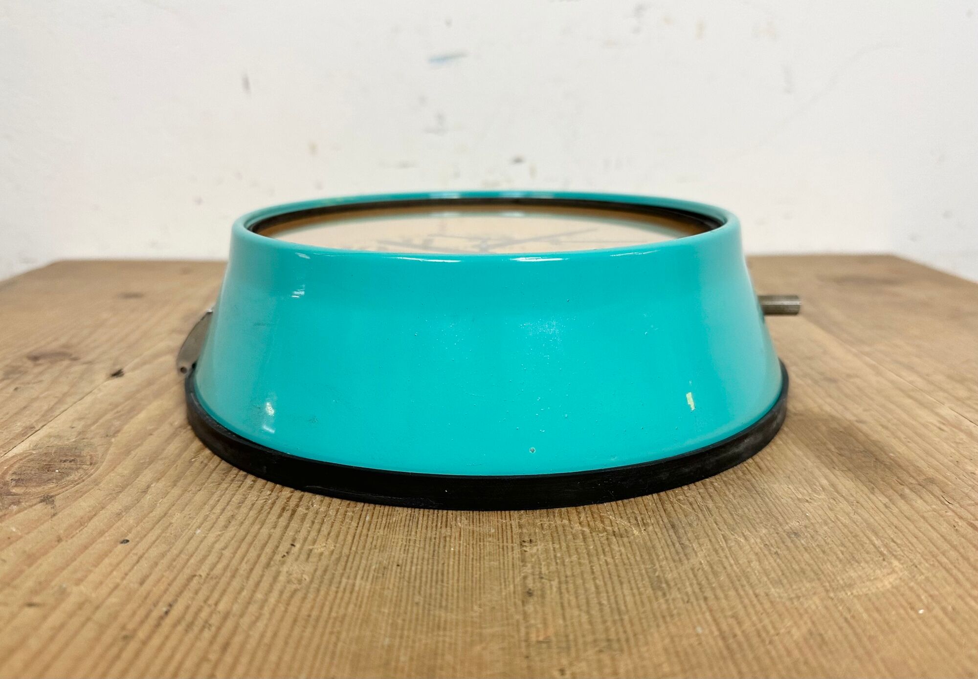 Horloge murale vintage turquoise seiko maritime, années 1970