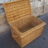 Wicker travel trunk
