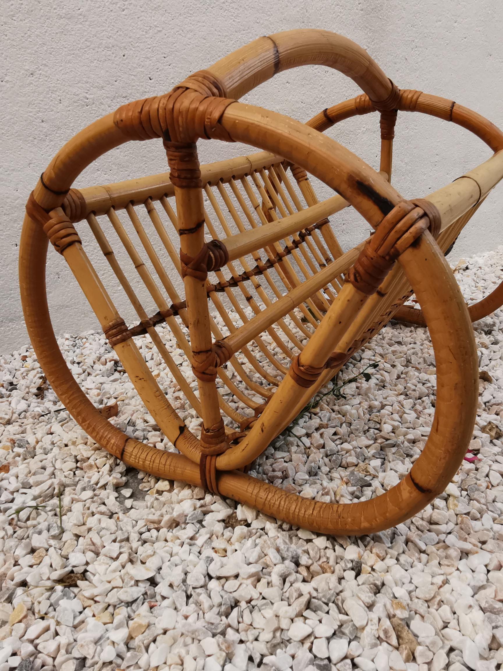 Rattan magazine door 1960