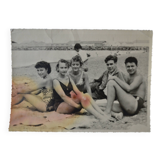 Photo argentique ancienne vers 1950 la plage groupe d'adolescents