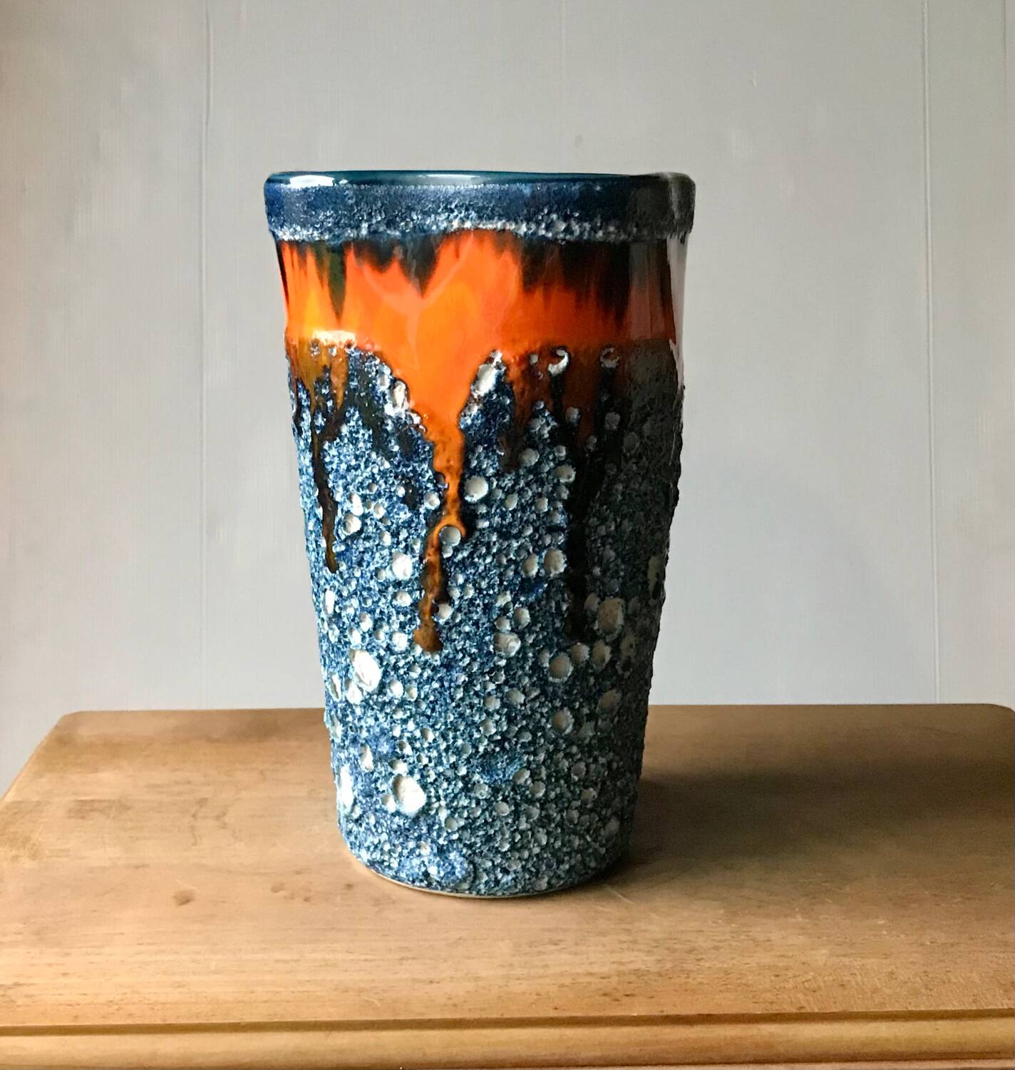 Vase fat lava J Ribero Vallauris