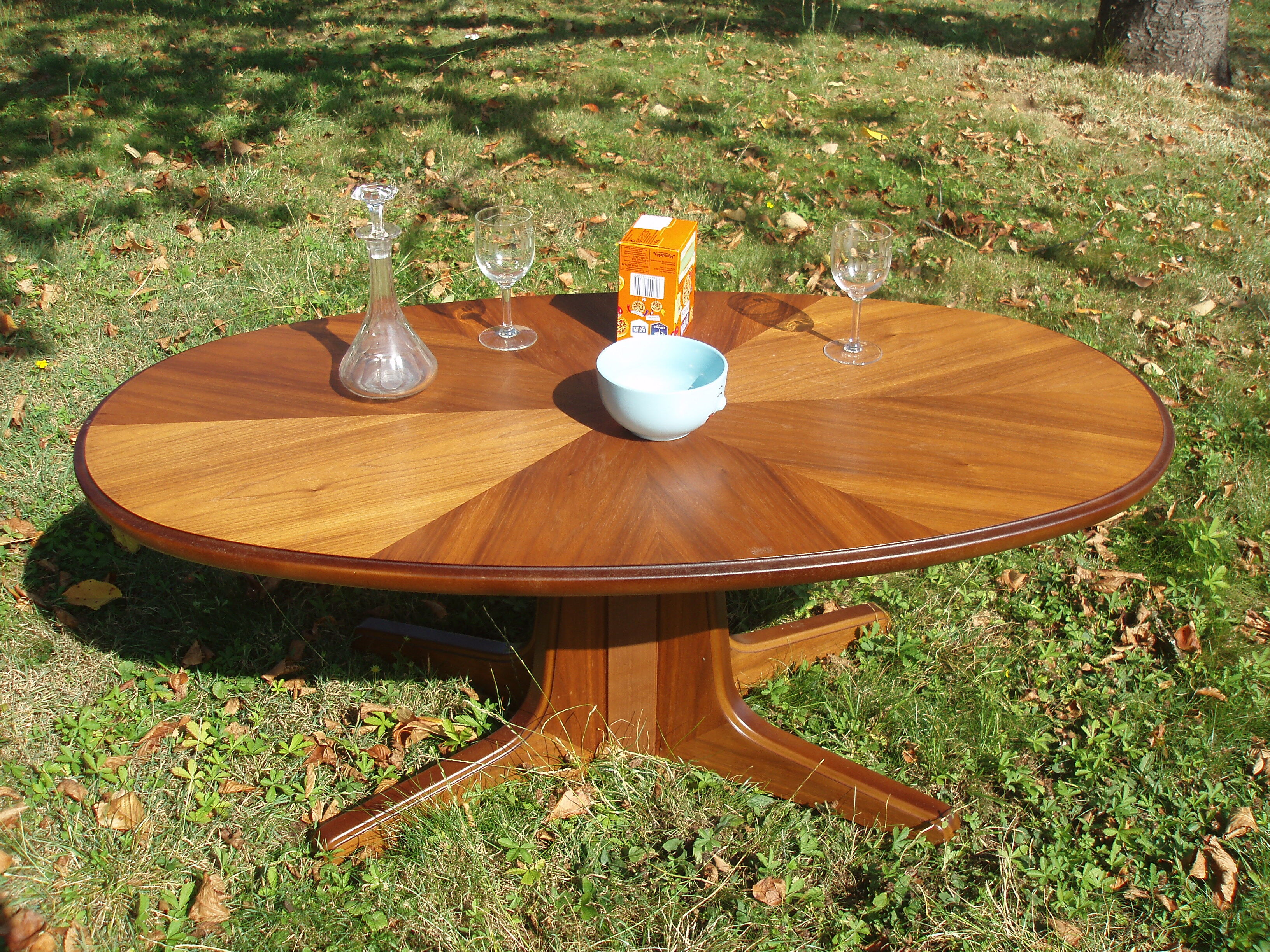 Vintage oval table