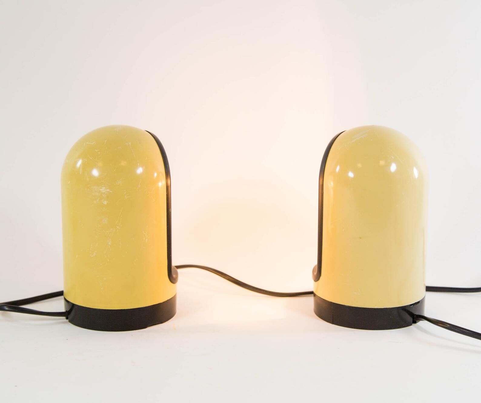 Table lamp and beige applique inside aluminum 70s