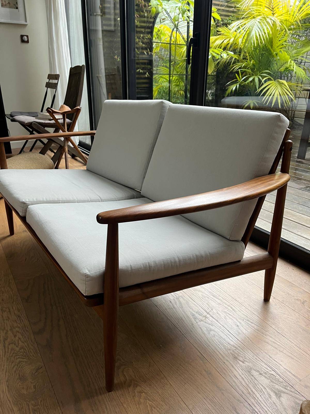 Canapé scandinave Grete Jalk