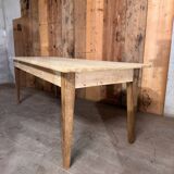 Farm table