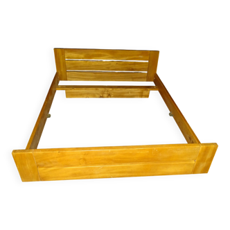 Elm bed from Maison Regain, France, 1970.