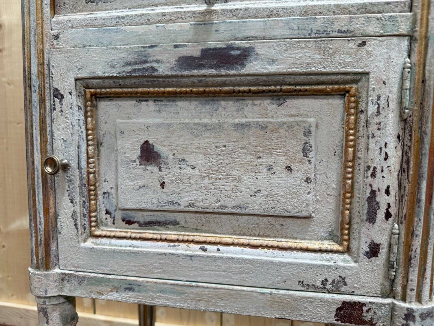 Pair of bedside tables – Louis XVI style – Painted wood, oak, brass, po