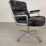 Eames leather lobby chair
