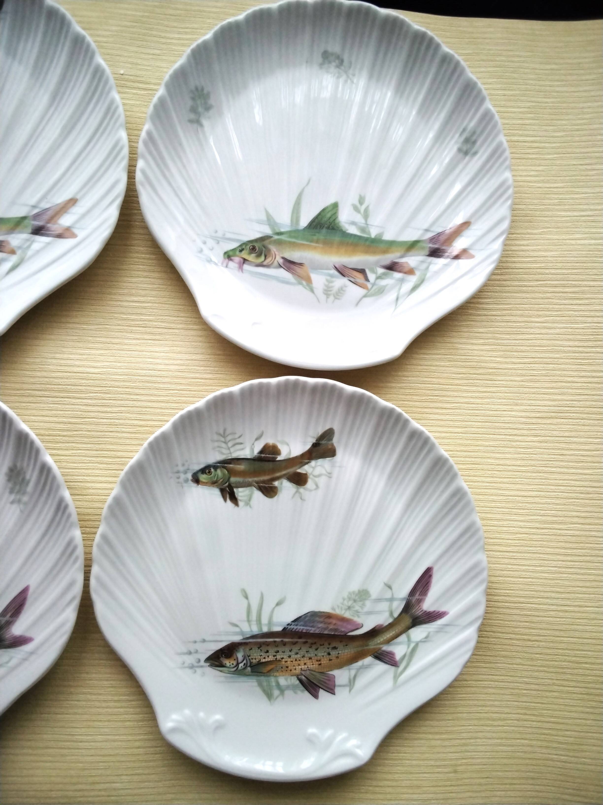 6 Assiettes à poisson en porcelaine de Sologne