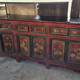 Asia 19th century: Very large lacquered wooden enfilade.