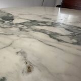 Vintage marble table with tulip base