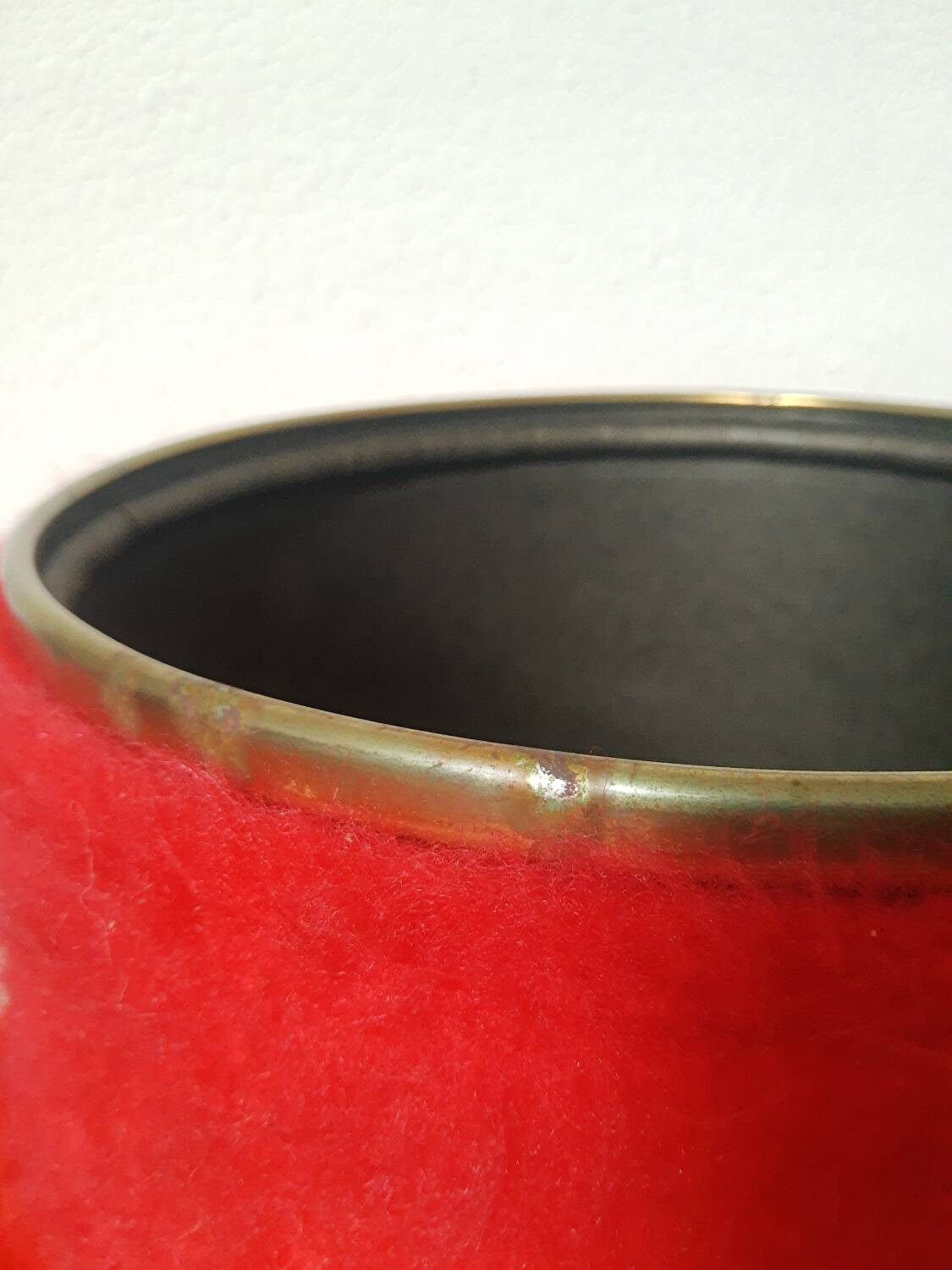 Vintage red moumoute chest stool pouf