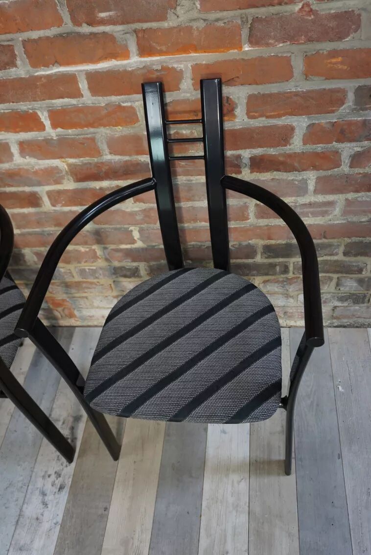 Set of 4 Italian design armchairs from the 80s