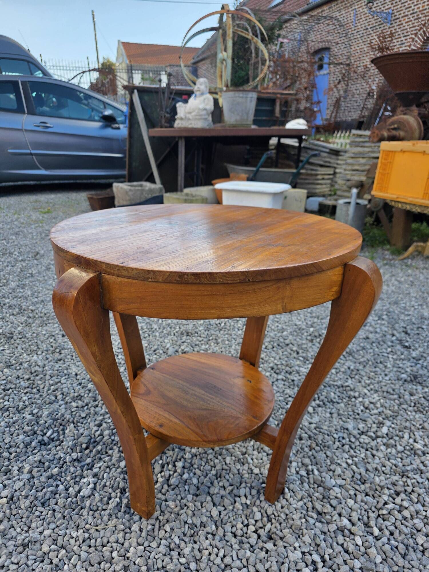 Art Deco side table in mahogany