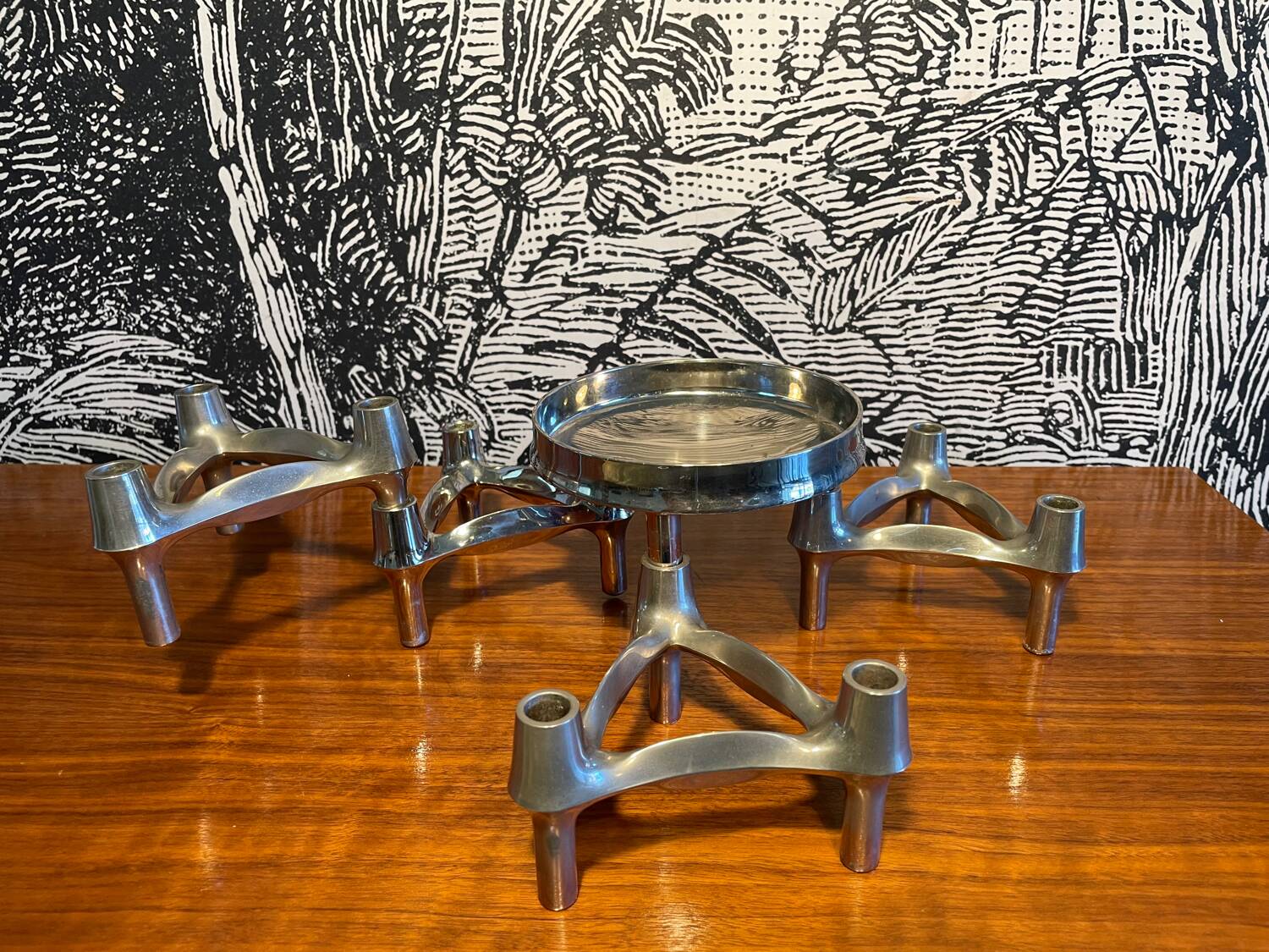 4 Nagel candlesticks + a bowl