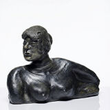 20th-century ceramic bust of a woman, art craft to be identified.