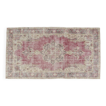 Tapis en laine noué à la main géométrique