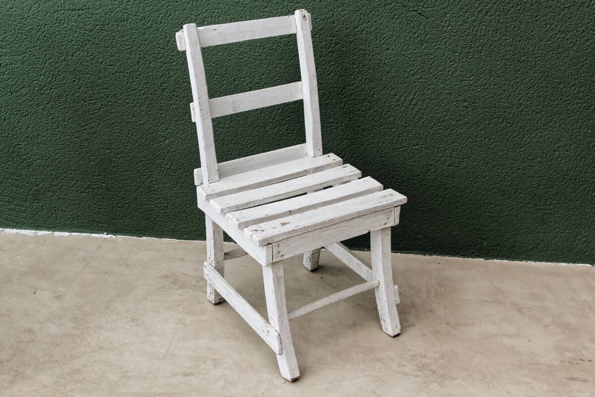 White slatted children's chair