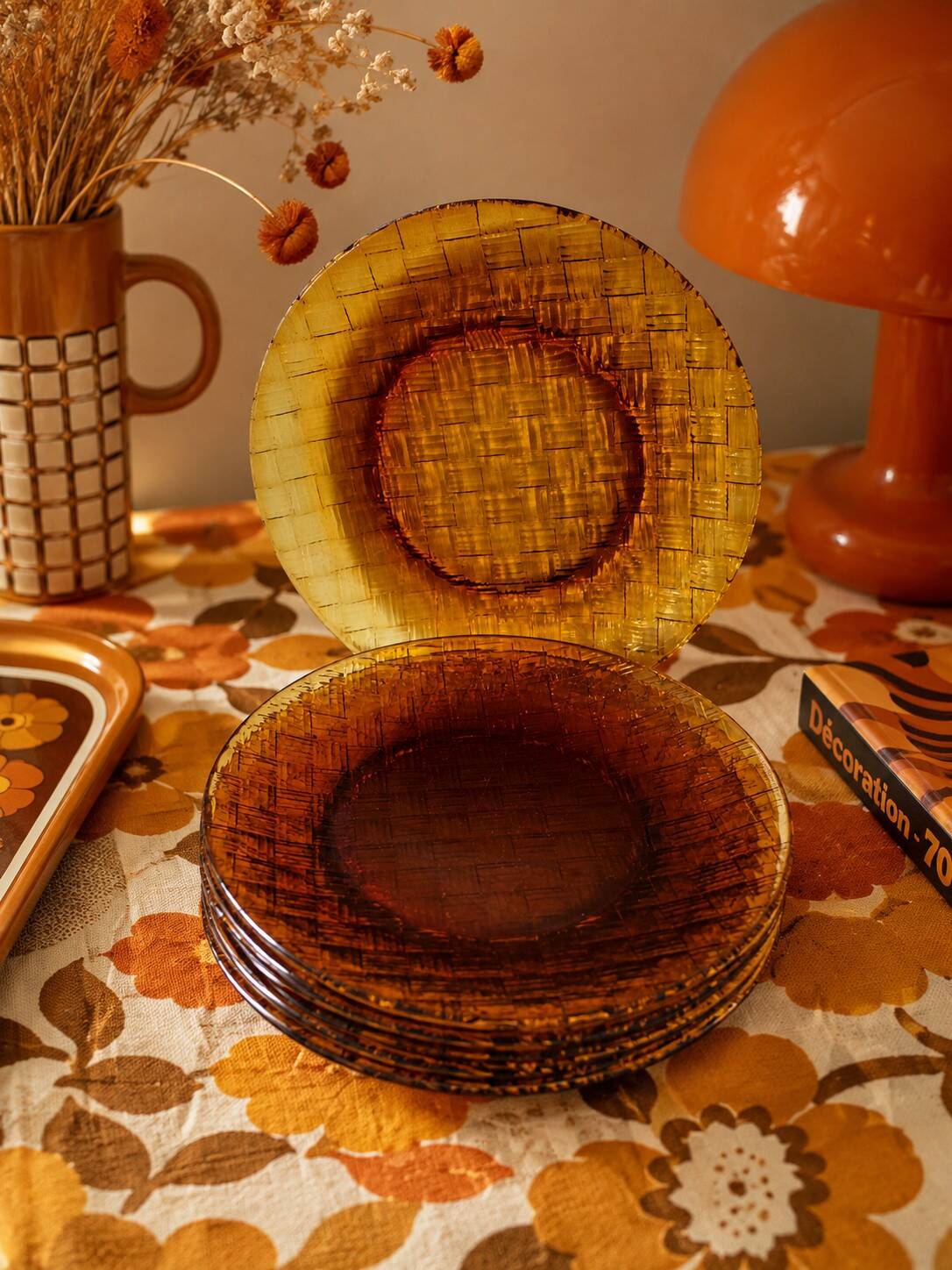 5 vintage pressed glass dessert plates with woven decoration