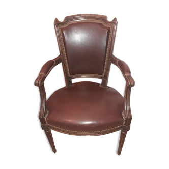 Fauteuil cabriolet Louis XVI couvert cuir marron foncé