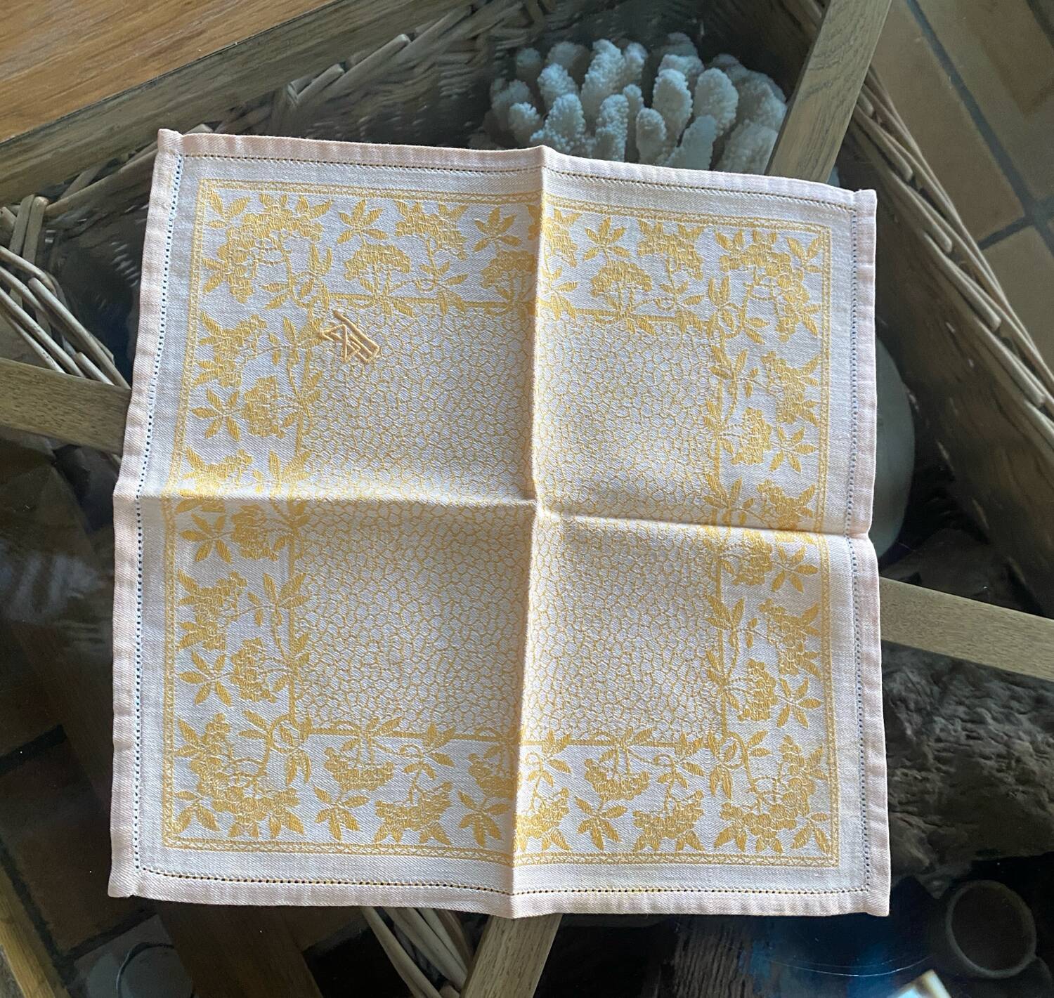 Set of 6 monogrammed damask tea towels