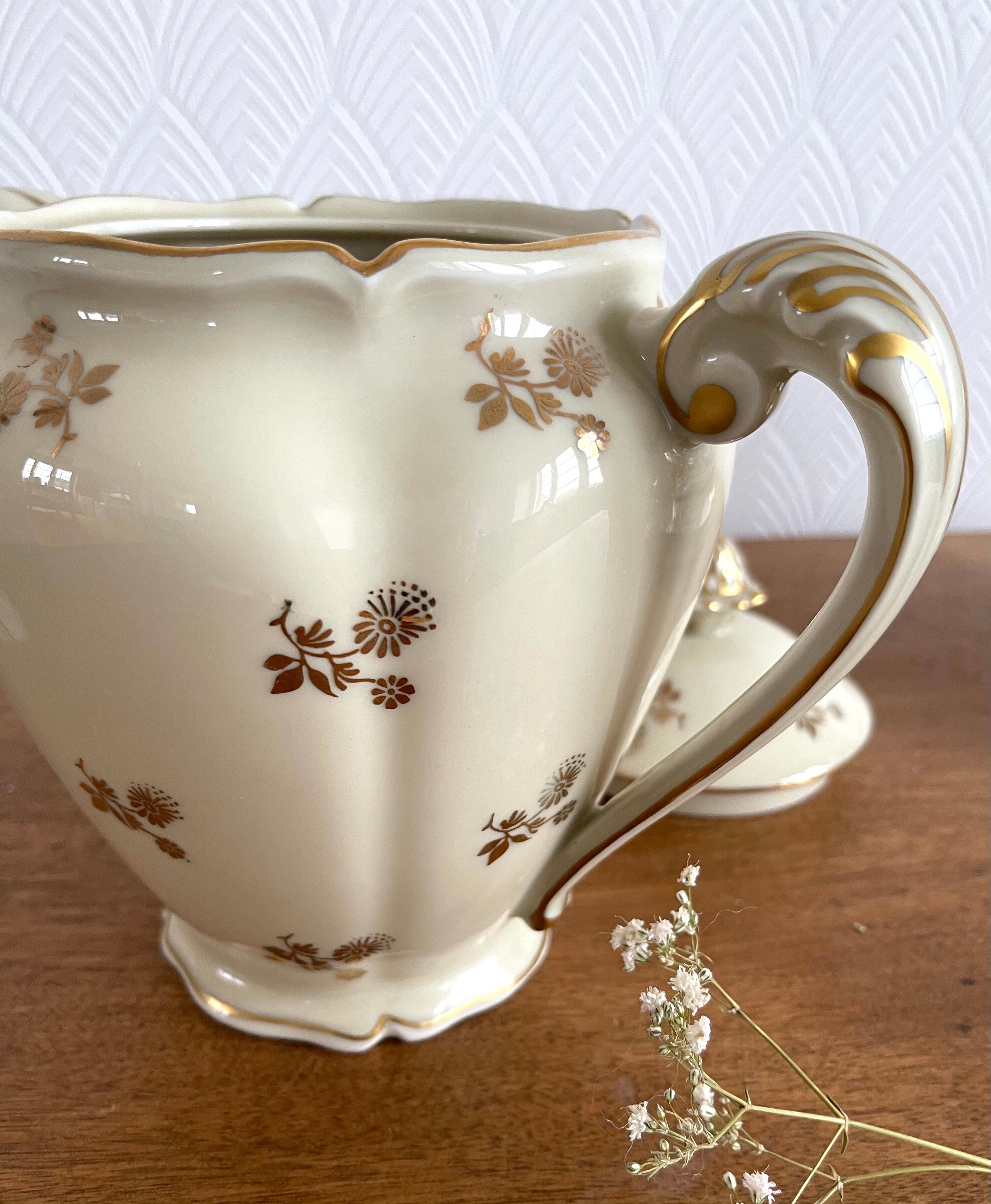 Old royal factory coffee maker