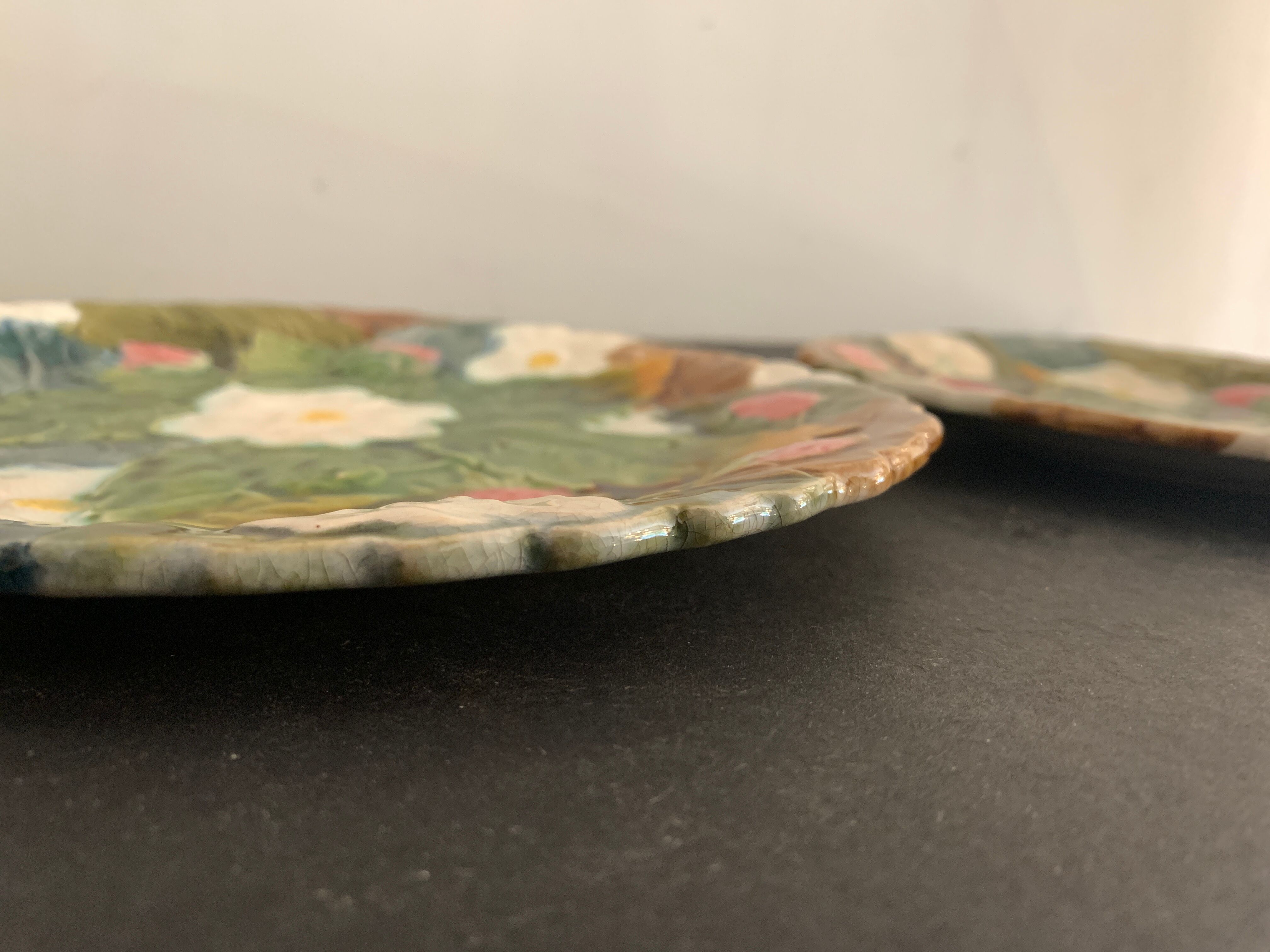 4 old and numbered dessert plates in slurry, strawberry model