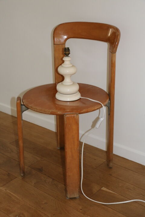 White wood lamp with rope shade