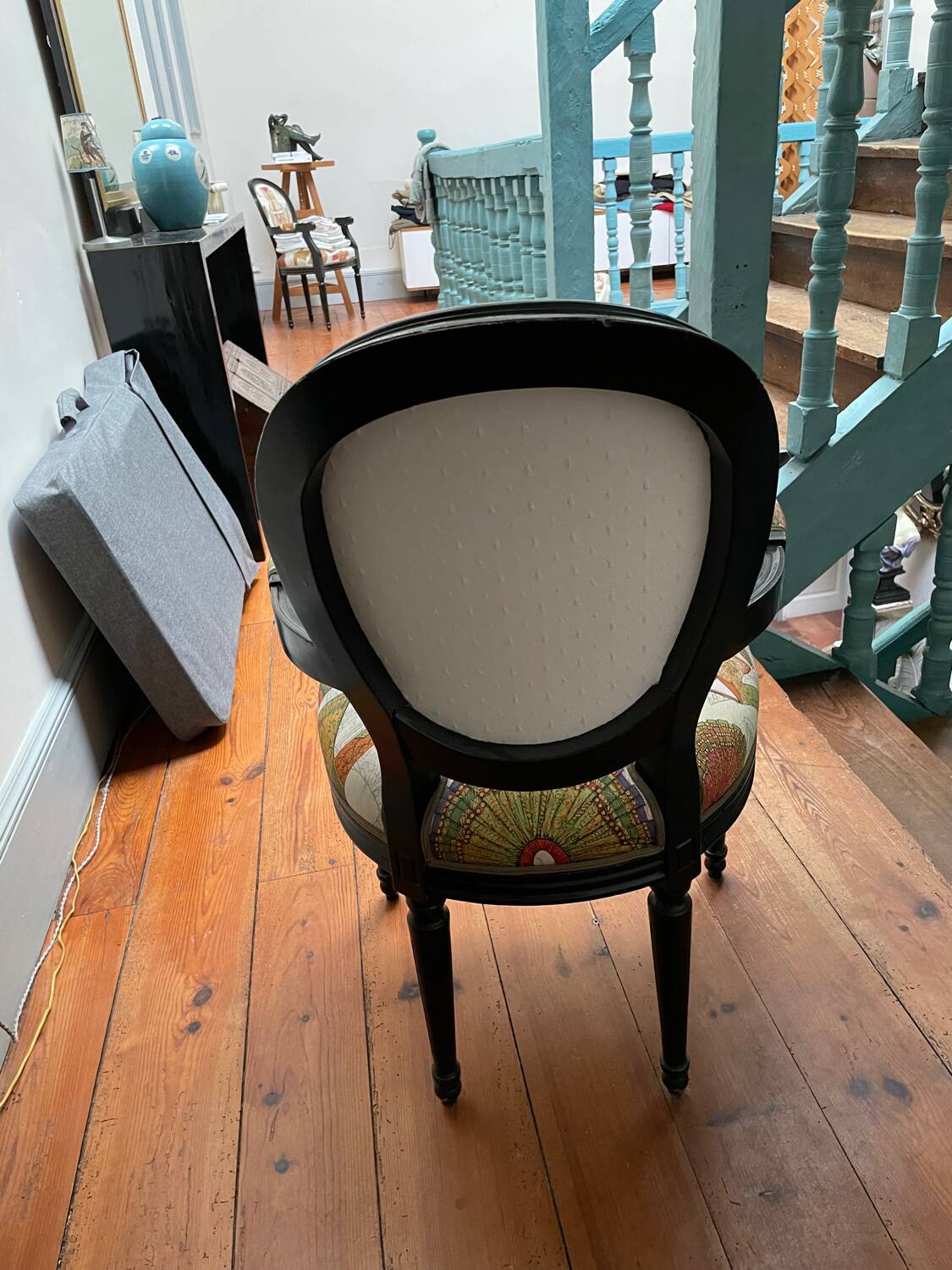 Fauteuil recouverte tissus PIERRE FREY