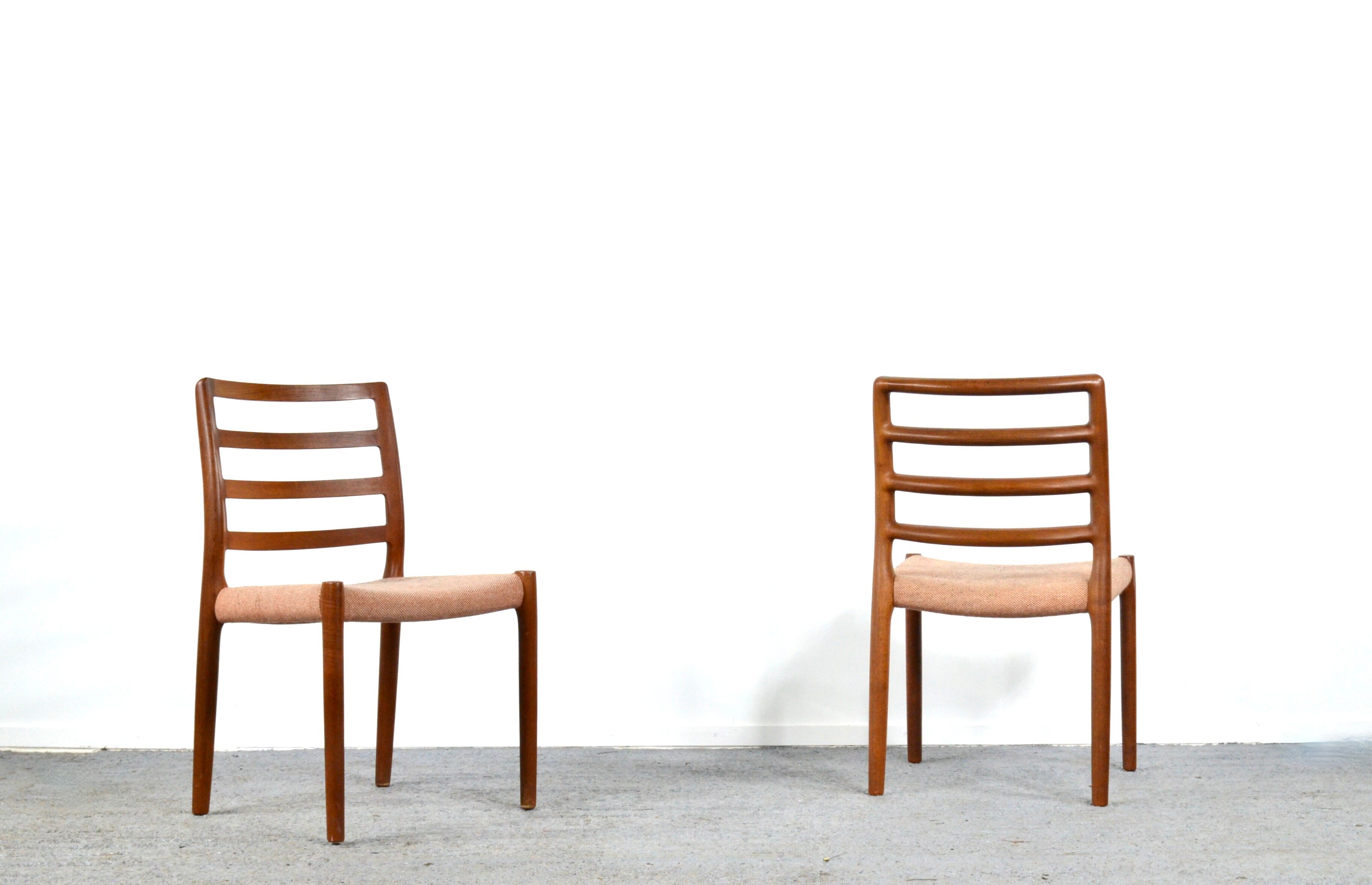 Set of 2 model 85 dining chairs by Niels Moller from Denmark