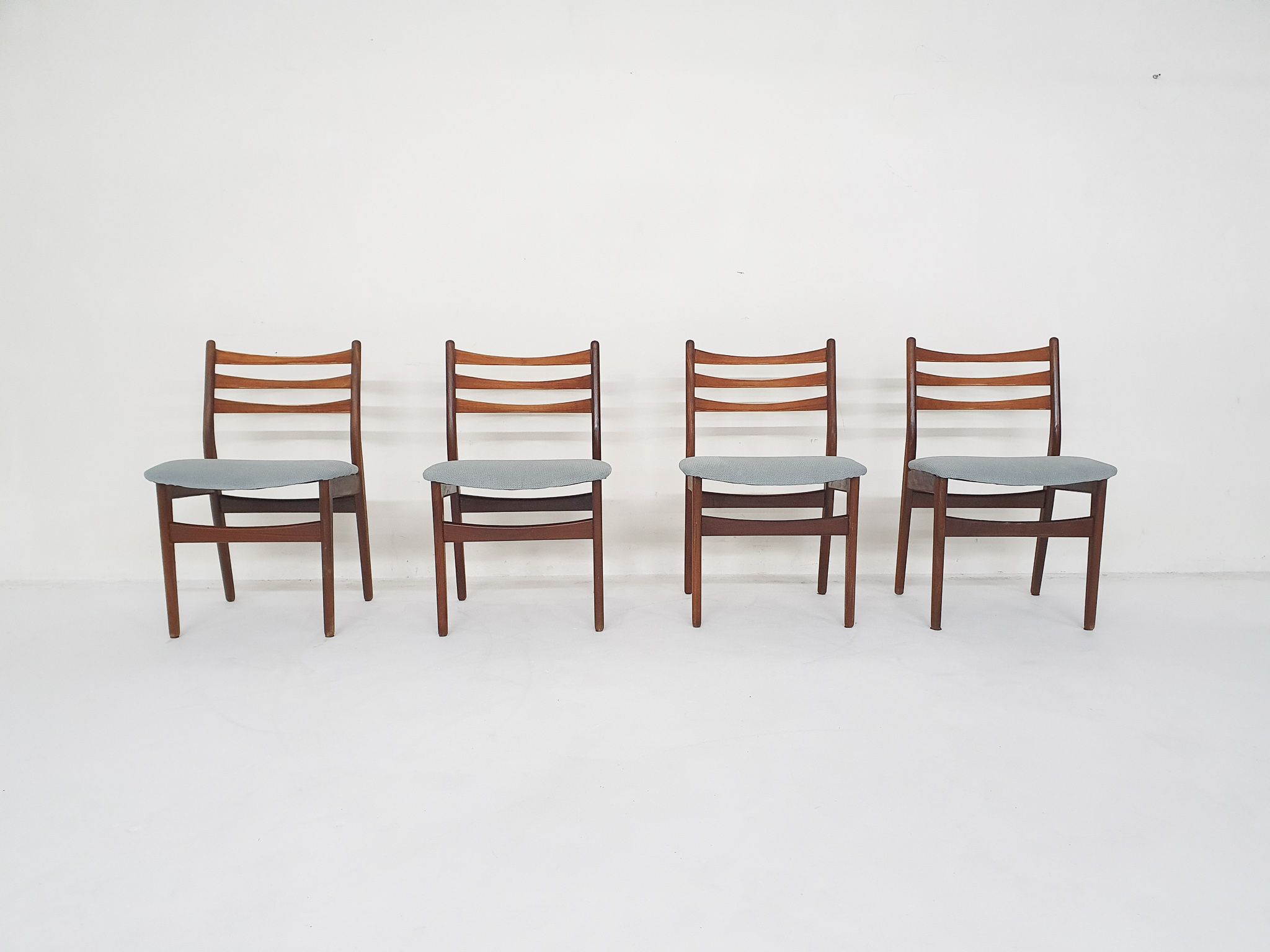 Lot de 4 chaises de salle à manger par Topform, Pays-Bas 1960
