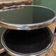 Table d’appoint vintage en verre fumé et chrome