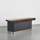 Bureau d'accueil par Isamu Kenmochi, Japon 1966