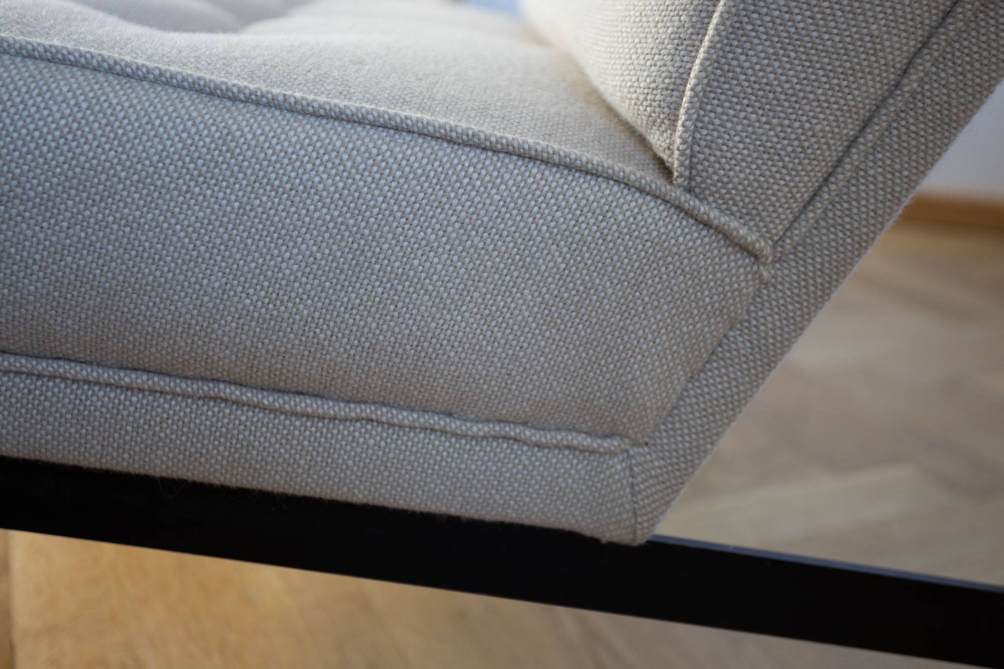 Pair of Florence Knoll "Parallel Bar" vintage armchairs – 1960s
