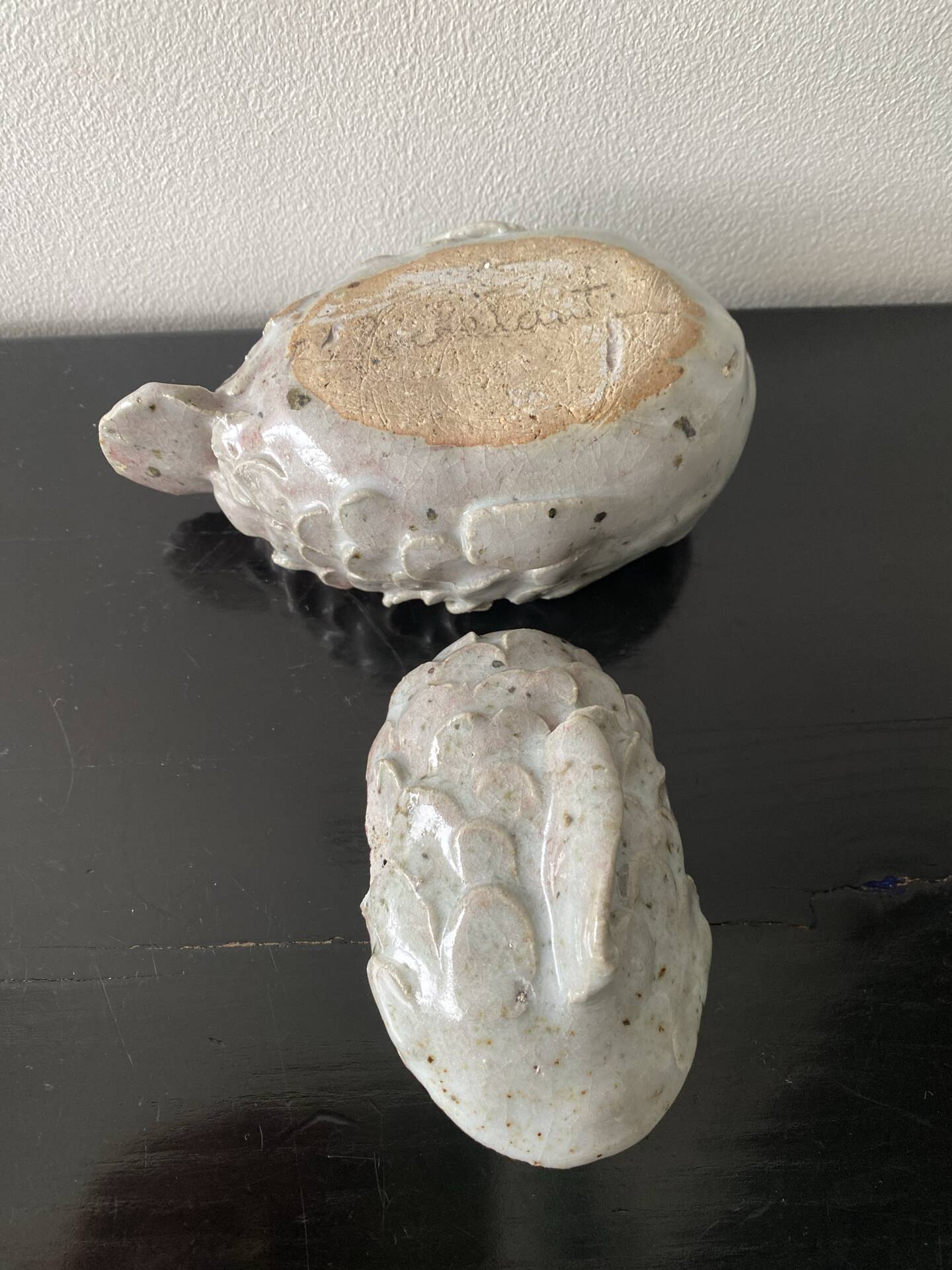 Small Rascasse box in glazed terracotta signed Rochehaut
