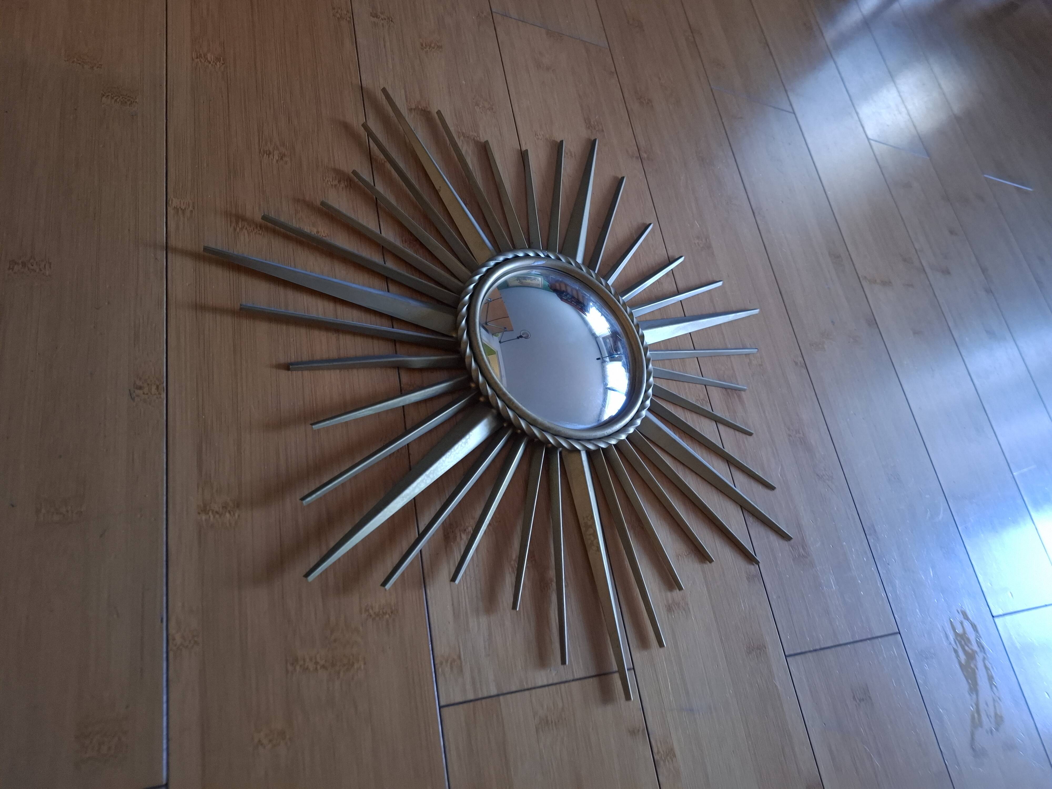 Domed witch's mirror, Chaty Vallauris