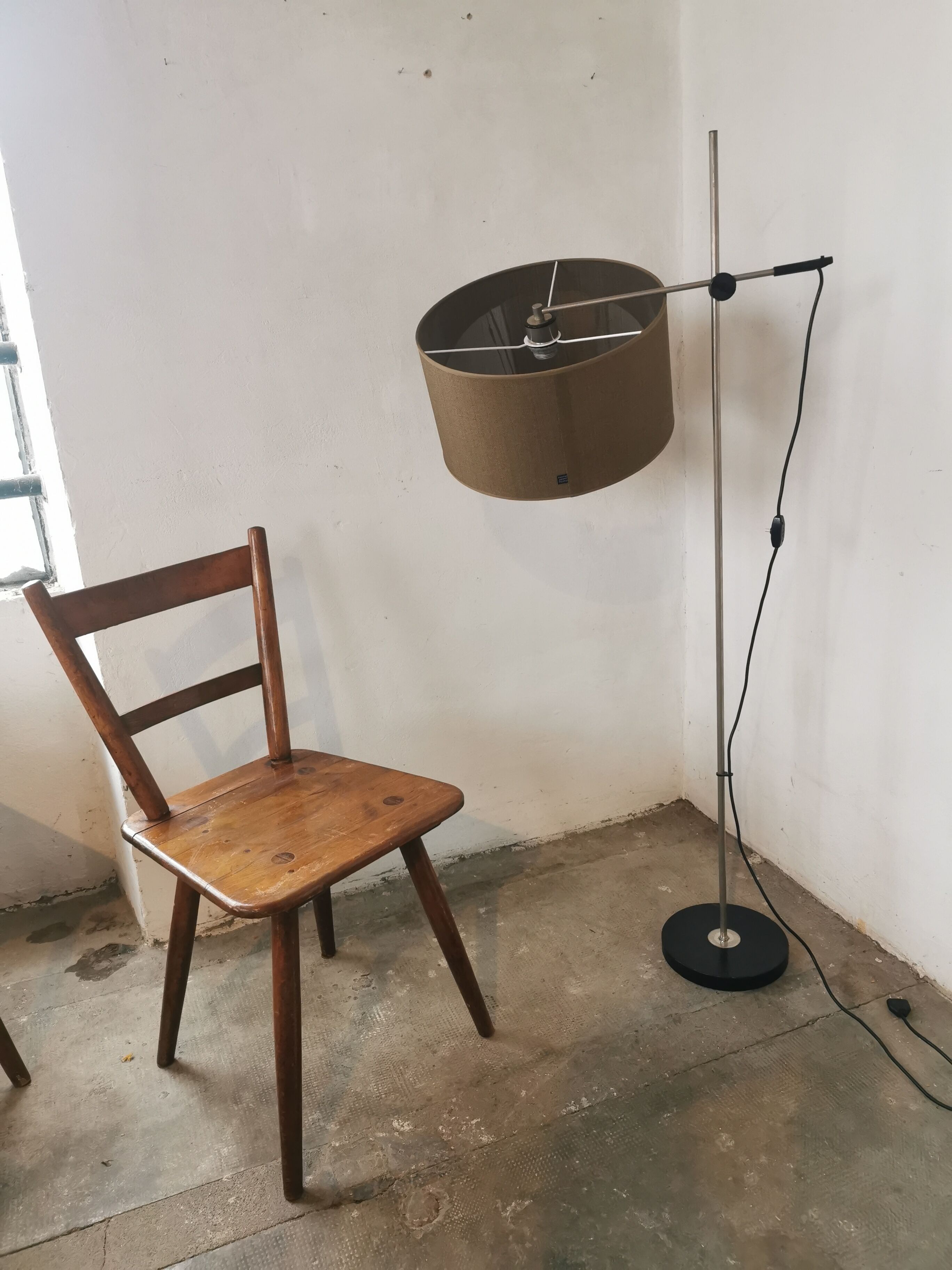 , vintage floor lamp 2970