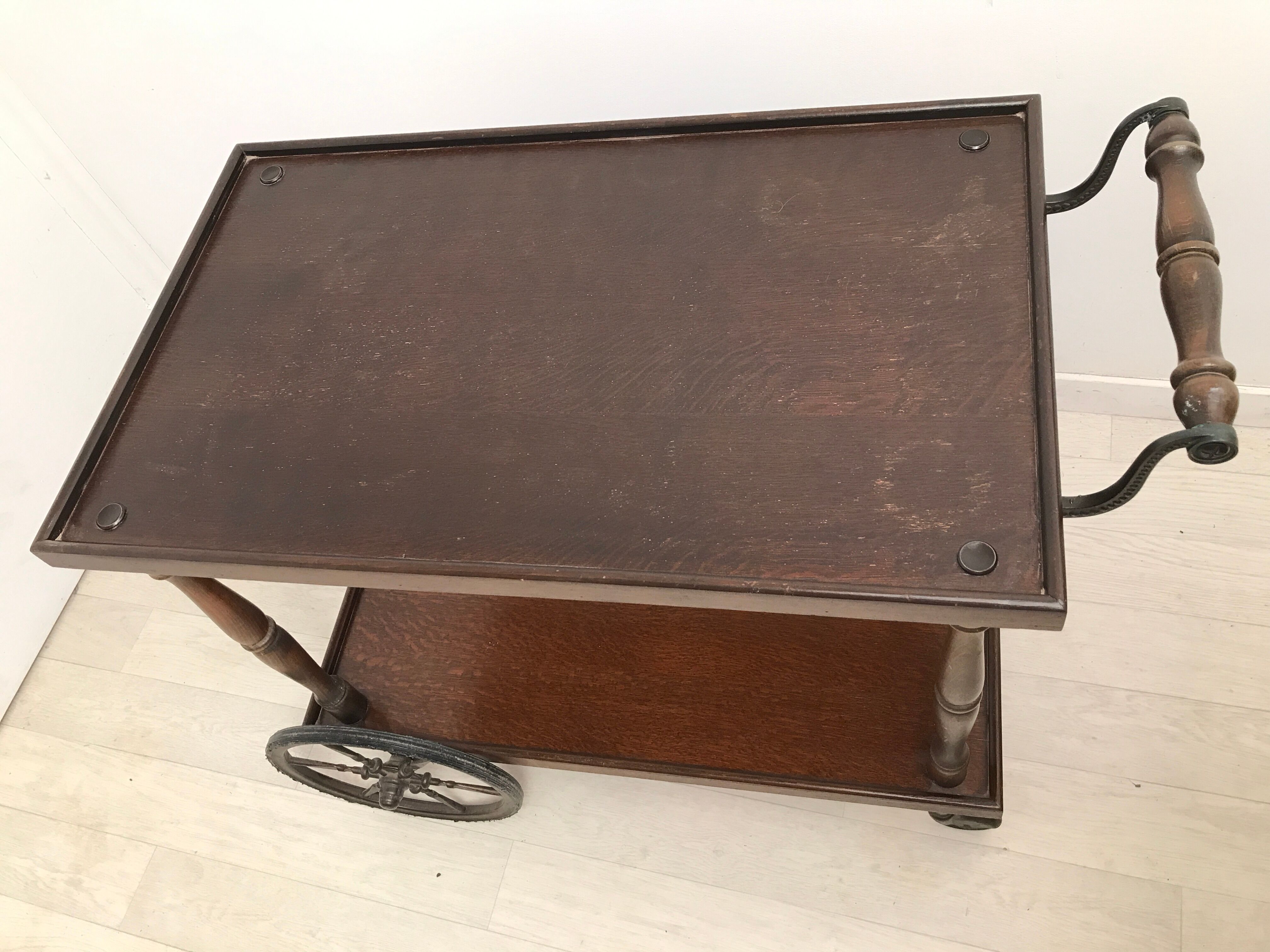 Vintage wheeled dessert Bottle Support