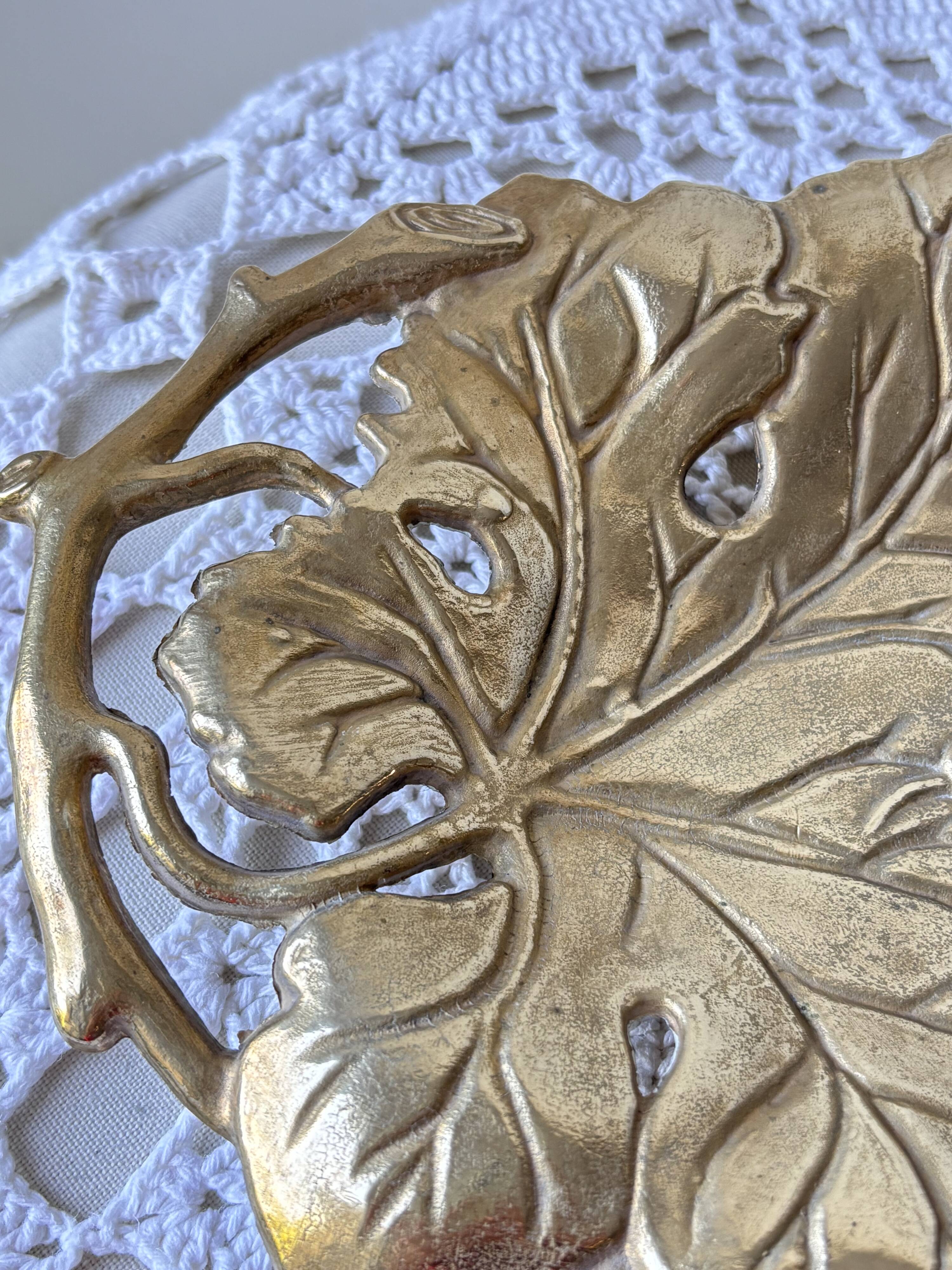 Brass catchall - leaves and branches, Art Nouveau style