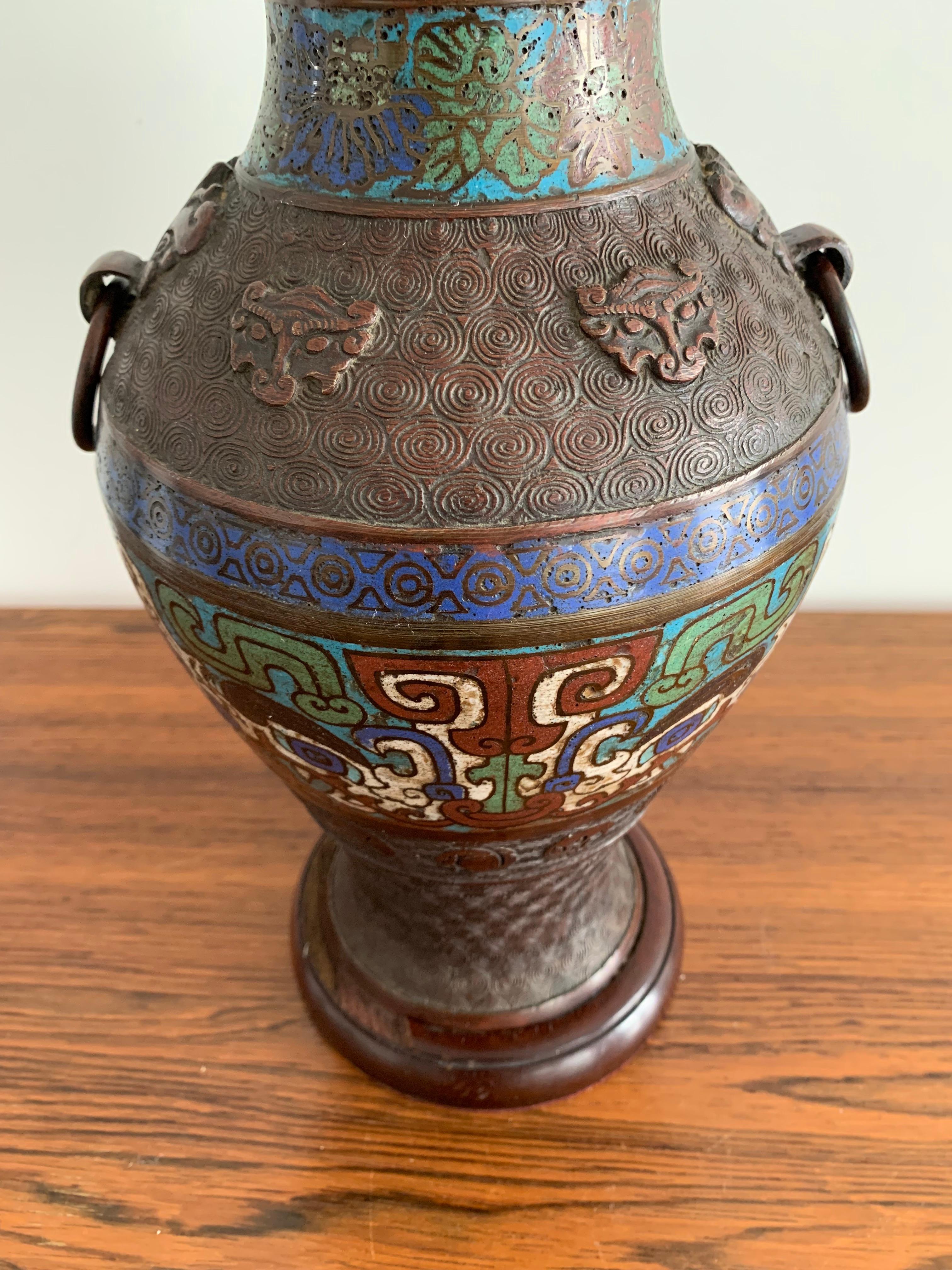 Partitioned table lamp in bronze, China 1880
